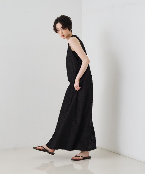 Rouge vif(ルージュヴィフ)の「カットジャガードシアーノスリーブワンピース(ワンピース・レディース・ブラック・フリー)」の19枚目の写真