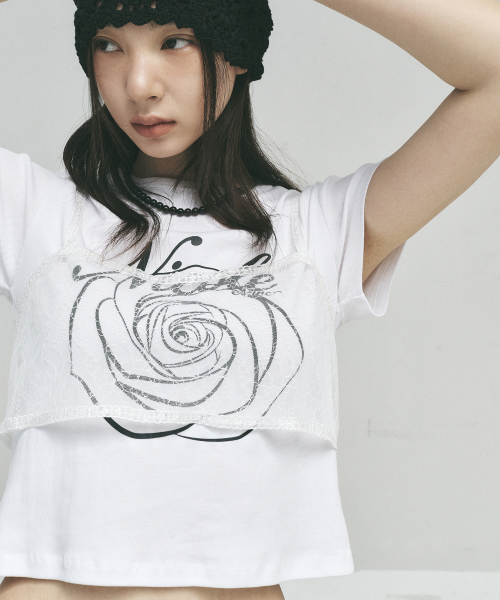 NICK&NICOLE（ニックアンドニコール）の「ROSE LETTERING CROPPED TOP_WHITE（Tシャツ/カットソー・レディース・その他・FREE）」の5枚目の写真