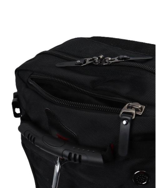 BACKYARD FAMILY(バックヤードファミリー)の「バックパック40L bcbag06(バックパック/リュック・メンズ・ブラック/グリーン・FREE)」の15枚目の写真