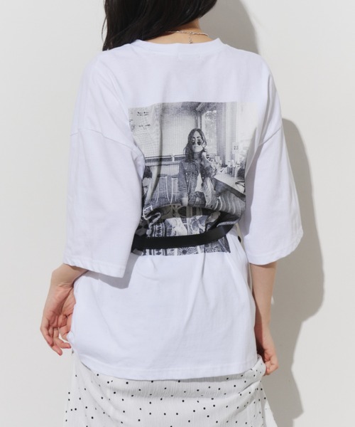 Unitage(ユニテージ)の「バックフォトBIG TEE(Tシャツ/カットソー・レディース・ライトパープル/ホワイト/チャコールグレー・FREE)」の22枚目の写真