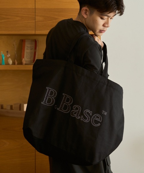 BROKEN BASE(ブロークンベース)の「B.Base patchwork tote bag / B.Base パッチワークトートバッグ(トートバッグ・メンズ・アイボリー/ブルー/ブラック/ネイビー/ブラウン・フリー)」の3枚目の写真