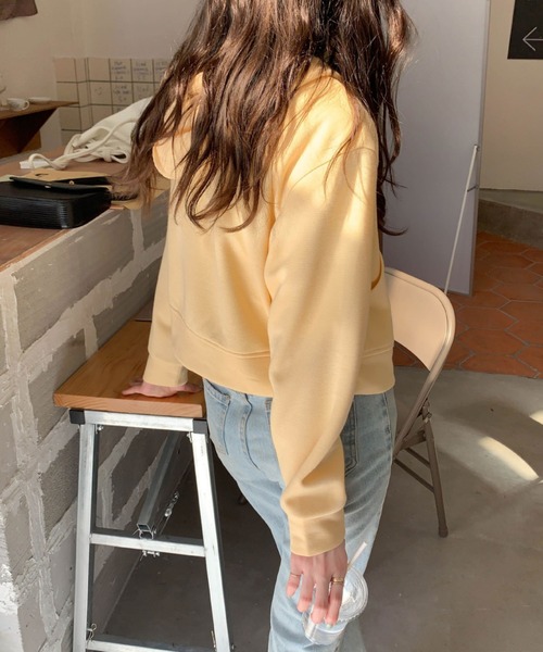 boemy(ボエミー)の「ワンポイントロゴ クロップドパーカー(パーカー・レディース・ブラック・FREE)」の17枚目の写真