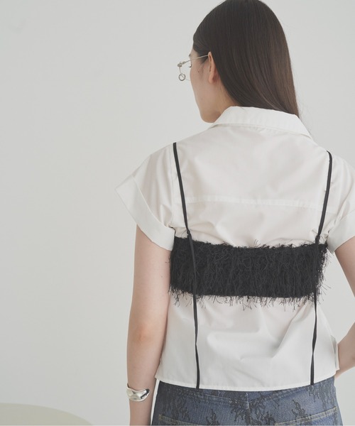 SOEMIN(ソミン)の「Cuffed short sleeve shirt/ロールアップ半袖シャツ(シャツ/ブラウス・レディース・ブラック/ベージュ/ホワイト・FREE)」の6枚目の写真