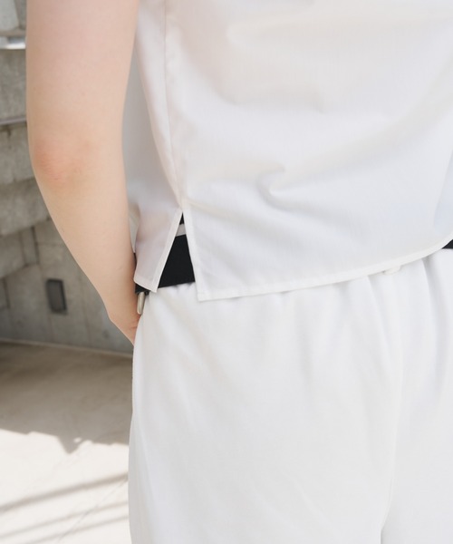SOEMIN(ソミン)の「Cuffed short sleeve shirt/ロールアップ半袖シャツ(シャツ/ブラウス・レディース・ブラック/ベージュ/ホワイト・FREE)」の20枚目の写真