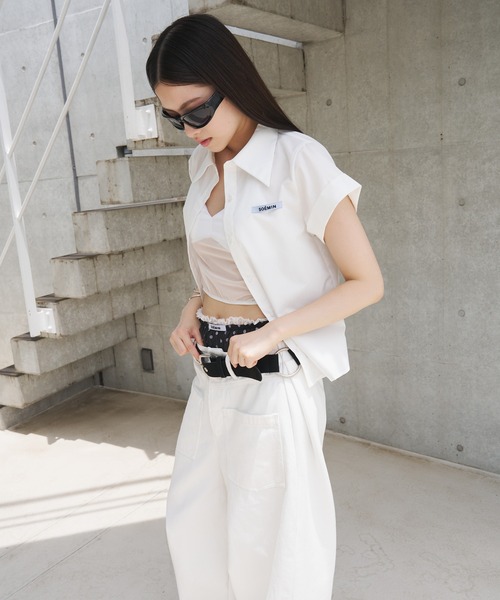 SOEMIN(ソミン)の「Cuffed short sleeve shirt/ロールアップ半袖シャツ(シャツ/ブラウス・レディース・ブラック/ベージュ/ホワイト・FREE)」の21枚目の写真