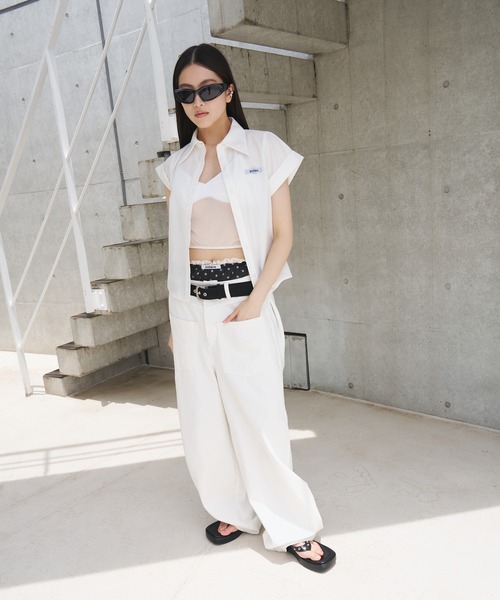 SOEMIN(ソミン)の「Cuffed short sleeve shirt/ロールアップ半袖シャツ(シャツ/ブラウス・レディース・ブラック/ベージュ/ホワイト・FREE)」の22枚目の写真