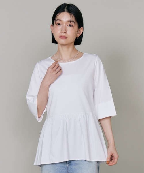 I.T.'S international(イッツインターナショナル)の「スーピマコットン ペプラムギャザープルオーバー(Tシャツ/カットソー・レディース・ダークブラウン/ネイビー/ホワイト・フリー)」の4枚目の写真