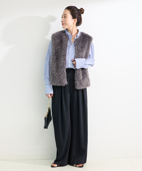 B.C STOCK（ベーセーストック）の「FUR VEST（ベスト・レディース・グレー/ベージュ/アイボリー・FREE）」の4枚目の写真