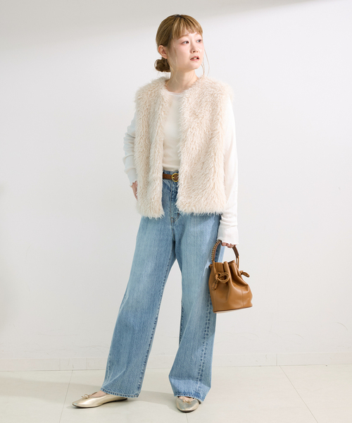 B.C STOCK（ベーセーストック）の「FUR VEST（ベスト・レディース・グレー/ベージュ/アイボリー・FREE）」の12枚目の写真