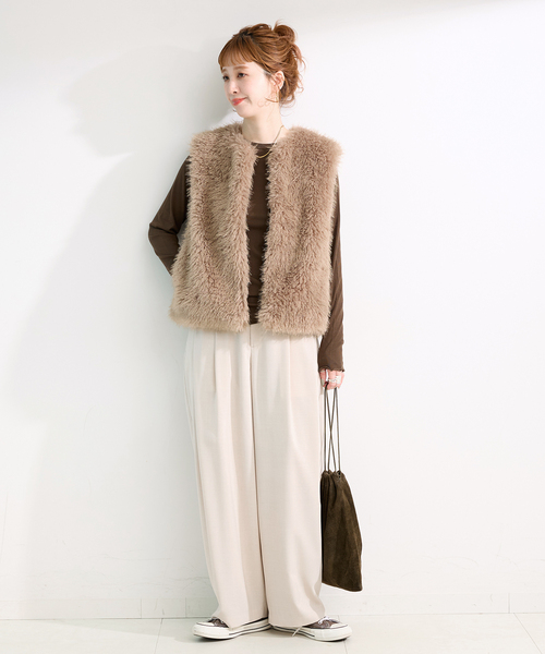 B.C STOCK（ベーセーストック）の「FUR VEST（ベスト・レディース・グレー/ベージュ/アイボリー・FREE）」の20枚目の写真