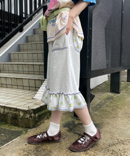 HELLO.SANFRANCISCO(ハローサンフランシスコ)の「【HELLO.SANFRANCISCO】裾フリル星柄スウェットハーフパンツ(その他パンツ・レディース・ライトグレー/グレー・ONE SIZE)」の13枚目の写真