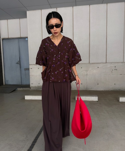 Ameri(アメリ)の「LUCIA BERRY EMBROIDERY SEER GOWN(シャツ/ブラウス・レディース・ホワイト/ブラウン・FREE)」の3枚目の写真