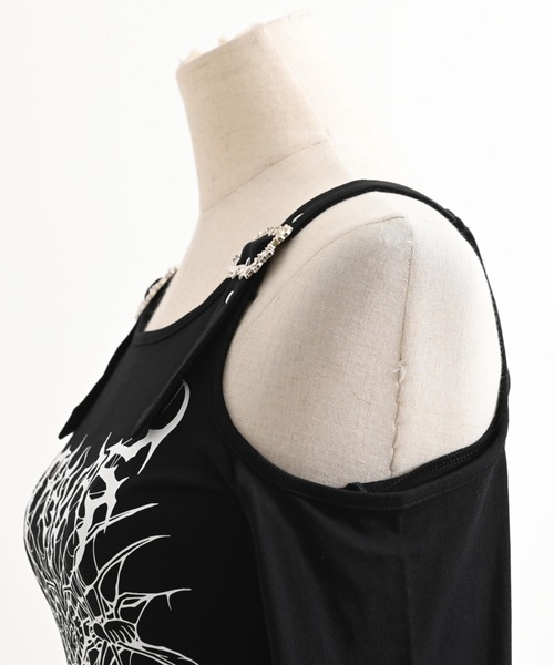 TRAVAS TOKYO(トラバス トウキョウ)の「『TRAVAS TOKYO/トラバス トーキョー』ゴシックロゴオフショルトップス(Tシャツ/カットソー・レディース・ブラック×ホワイト/ブラック×ピンク・FREE)」の15枚目の写真
