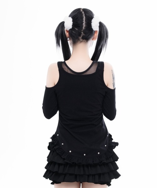 TRAVAS TOKYO(トラバス トウキョウ)の「『TRAVAS TOKYO/トラバス トーキョー』ゴシックロゴオフショルトップス(Tシャツ/カットソー・レディース・ブラック×ホワイト/ブラック×ピンク・FREE)」の4枚目の写真