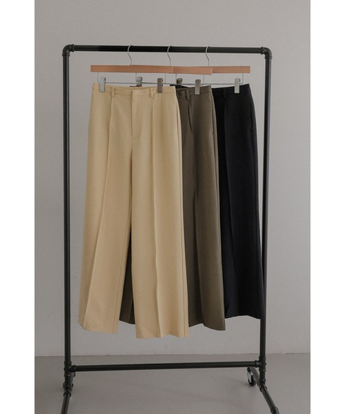 tento(テント)の「Pintuck Straight-Leg Trousers(スラックス・レディース・ブラック/イエロー/カーキ・36/38)」の10枚目の写真