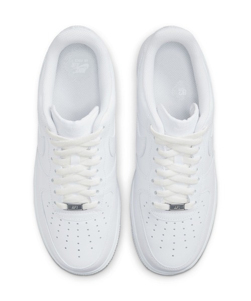 NIKE(ナイキ)の「NIKE AIR FORCE 1 07 CW2288-111(スニーカー・メンズ・ホワイト・26cm/27.5cm/27cm/28cm/26.5cm)」の4枚目の写真