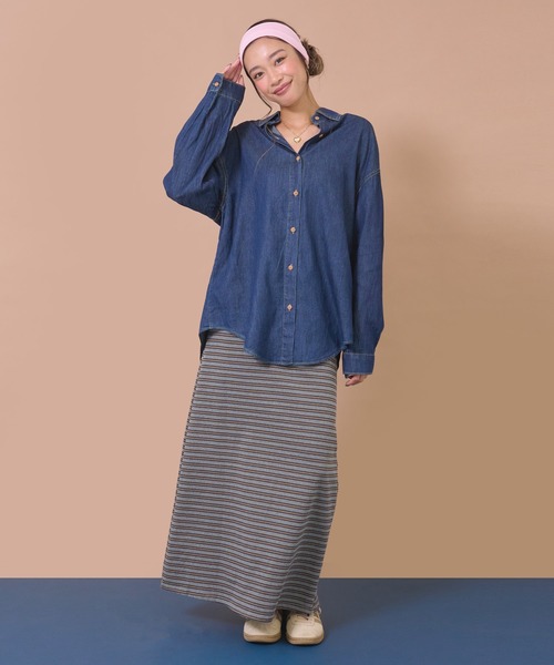 anap mimpi(アナップミンピ)の「オーバーサイズデニムシャツ(シャツ/ブラウス・レディース・インディゴブルー/ライトブルー・F)」の13枚目の写真
