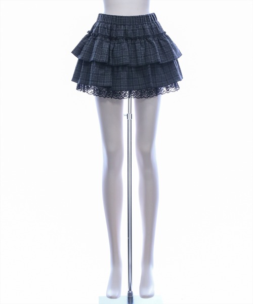 clear（クリア）の「裾レースフリルティアードミニスカート［骨格ウェーブ／ガーリー］（スカート・レディース・ブラック/ホワイト・S/M）」の5枚目の写真