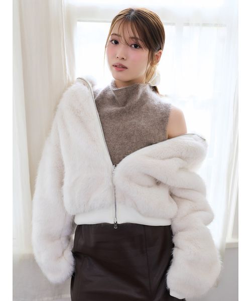SNIDEL（スナイデル）の「【HIGH QUALITY】ウールミンクノースリプルオーバー（Tシャツ/カットソー・レディース・モカ/ホワイト/ライトブルー・F）」の5枚目の写真