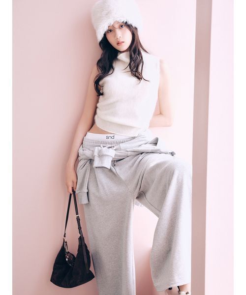 SNIDEL（スナイデル）の「【HIGH QUALITY】ウールミンクノースリプルオーバー（Tシャツ/カットソー・レディース・モカ/ホワイト/ライトブルー・F）」の10枚目の写真