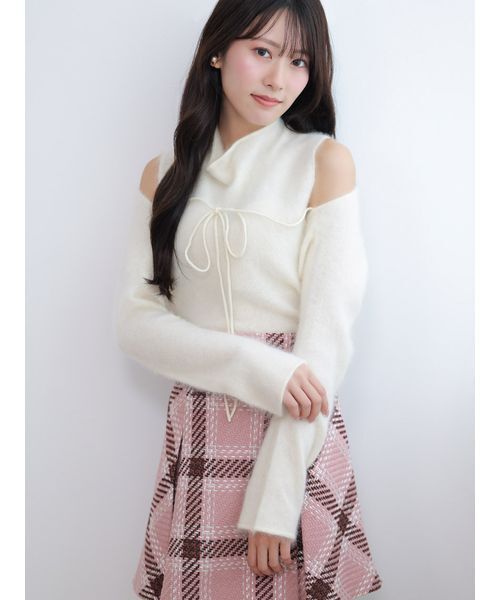 SNIDEL（スナイデル）の「【HIGH QUALITY】ウールミンクノースリプルオーバー（Tシャツ/カットソー・レディース・モカ/ホワイト/ライトブルー・F）」の12枚目の写真