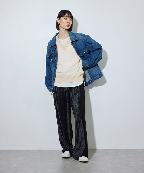 ADAM ET ROPE'（アダムエロペ）の「【サステナブル】ハイツイストウールコンビVニット（ニット/セーター・レディース・ブラック/マスタード/オフホワイト・FREE）」の9枚目の写真