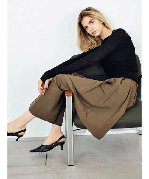 Ungrid(アングリッド)の「スカートレイヤードフレアパンツ(その他パンツ・レディース・ブラウン/グレー・MEDIUM/SMALL)」の10枚目の写真