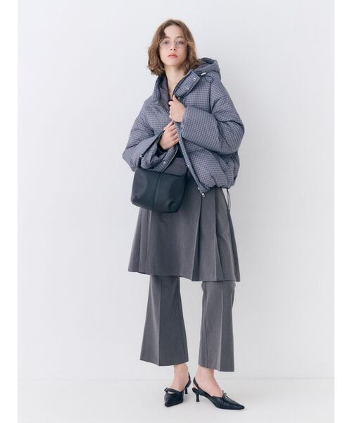 Ungrid(アングリッド)の「スカートレイヤードフレアパンツ(その他パンツ・レディース・ブラウン/グレー・MEDIUM/SMALL)」の14枚目の写真