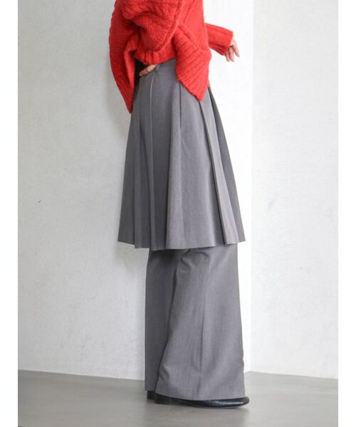 Ungrid(アングリッド)の「スカートレイヤードフレアパンツ(その他パンツ・レディース・ブラウン/グレー・MEDIUM/SMALL)」の22枚目の写真