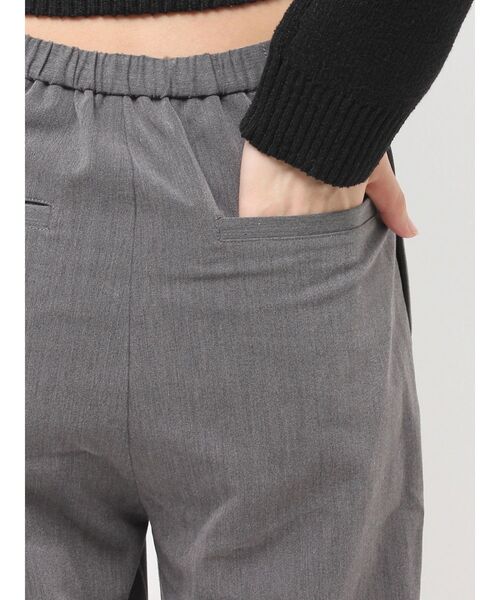 Ungrid(アングリッド)の「スカートレイヤードフレアパンツ(その他パンツ・レディース・ブラウン/グレー・MEDIUM/SMALL)」の4枚目の写真