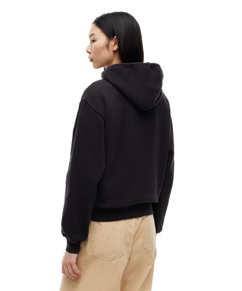 tommy jeans（トミー ジーンズ）の「【オンライン限定】バッジフーディ―（スウェット・レディース・ホワイト/ブラック・SMALL/MEDIUM/X-SMALL）」の5枚目の写真