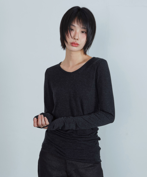 KIJIKO(キジコ)の「ke311. カーブドシアーTシャツ チャコール(Tシャツ/カットソー・レディース・その他・FREE)」の4枚目の写真