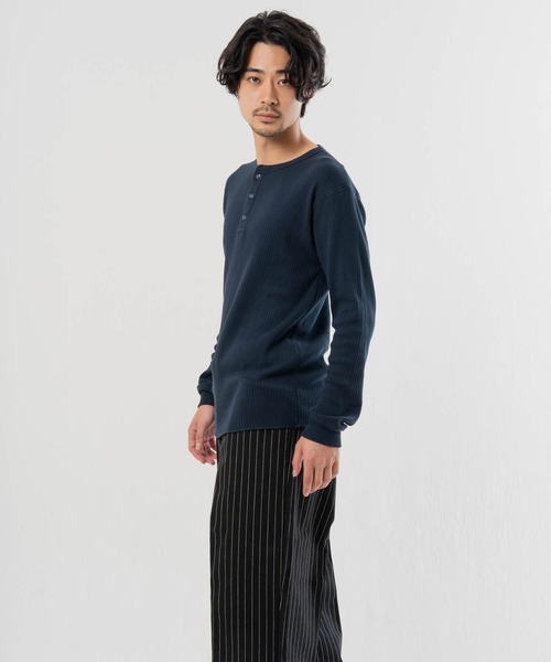 Schott(ショット)の「Schott- ARMY RIB HENLEY LSTEE(Tシャツ/カットソー・メンズ・ネイビー/ホワイト・M/XL/L)」の22枚目の写真