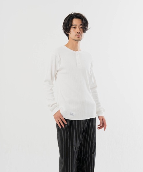 Schott(ショット)の「Schott- ARMY RIB HENLEY LSTEE(Tシャツ/カットソー・メンズ・ネイビー/ホワイト・M/XL/L)」の4枚目の写真