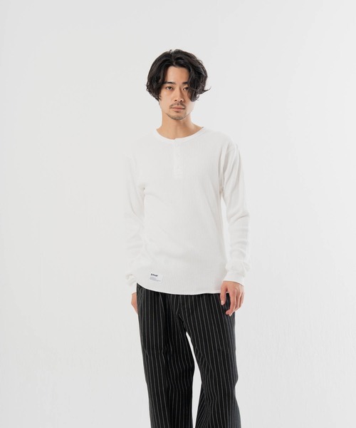 Schott(ショット)の「Schott- ARMY RIB HENLEY LSTEE(Tシャツ/カットソー・メンズ・ネイビー/ホワイト・M/XL/L)」の5枚目の写真