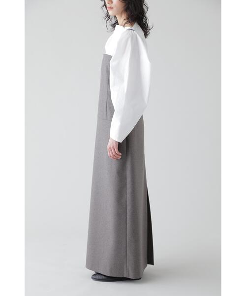 YLEVE(イレーヴ)の「YLEVE / WOOL CHAMBRAY FLANNEL OP(ワンピース・レディース・ベージュ・2/0/1)」の18枚目の写真