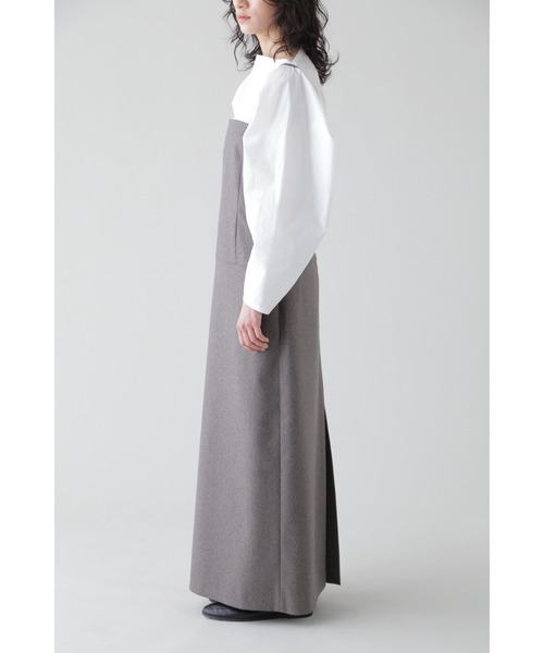 YLEVE(イレーヴ)の「YLEVE / WOOL CHAMBRAY FLANNEL OP(ワンピース・レディース・ベージュ・2/0/1)」の14枚目の写真