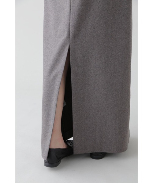 YLEVE(イレーヴ)の「YLEVE / WOOL CHAMBRAY FLANNEL OP(ワンピース・レディース・ベージュ・2/0/1)」の8枚目の写真