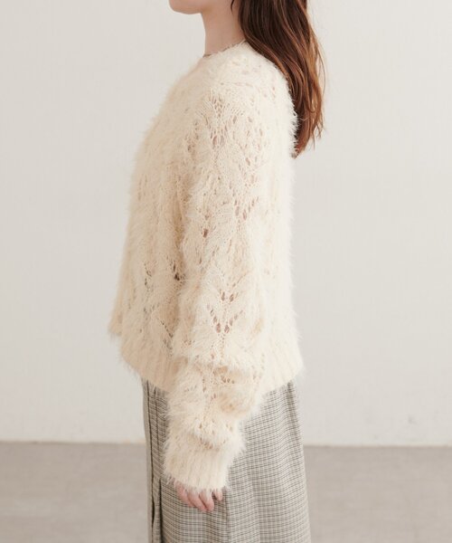 natural couture（ナチュラルクチュール）の「フェザー透かし編みカーディガン（カーディガン/ボレロ・レディース・ピンク/チャコールグレー/ブラウン/アイボリー・FREE）」の10枚目の写真