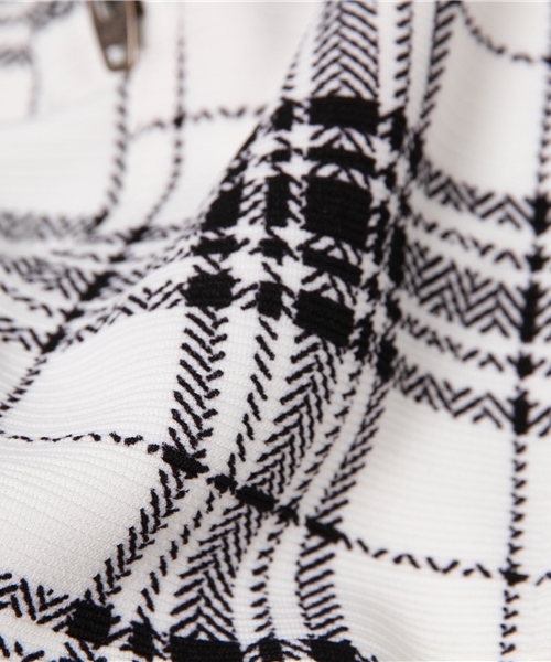 VENCEEXCHANGE（ヴァンスエクスチェンジ）の「リップル前ジップキュロット（その他パンツ・レディース・レッド系その他/ブルー/ブラック/ホワイト/オフホワイト/チャコールグレー・SMALL/MEDIUM）」の11枚目の写真