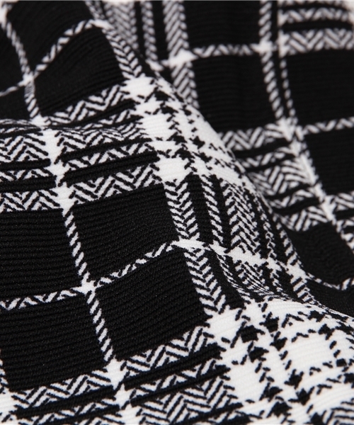 VENCEEXCHANGE（ヴァンスエクスチェンジ）の「リップル前ジップキュロット（その他パンツ・レディース・レッド系その他/ブルー/ブラック/ホワイト/オフホワイト/チャコールグレー・SMALL/MEDIUM）」の18枚目の写真