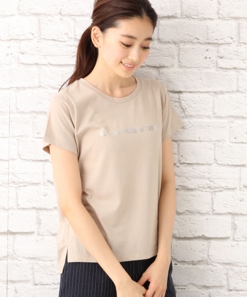 LEPSIM（レプシィム）の「コンパクトロゴプリントTシャツSS　725269（Tシャツ/カットソー・レディース・ブラック/オフホワイト/トップグレー/ベージュ・MEDIUM/LARGE）」の4枚目の写真