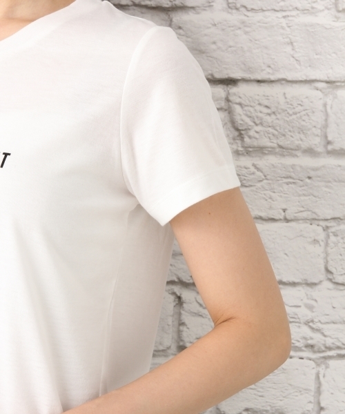 LEPSIM（レプシィム）の「コンパクトロゴプリントTシャツSS　725269（Tシャツ/カットソー・レディース・ブラック/オフホワイト/トップグレー/ベージュ・MEDIUM/LARGE）」の11枚目の写真