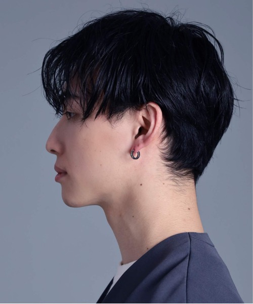 LION HEART(ライオンハート)の「【限定展開】“THE EDGE”カッティングフープピアス/サージカルステンレス(金属アレルギー対応)【LION HEART / ライオンハート】(ピアス(片耳用)・メンズ・ブラック/シルバー/ゴールド/ライトブラック/シルバー×ゴールド/シルバー系その他/ブラック系その他/ダークブラック/シルバー×ブルー/シルバー×ブラック/ピンク系その他/シルバー系その他2/ブラック系その他2/ピンクゴールド・FREE)」の18枚目の写真