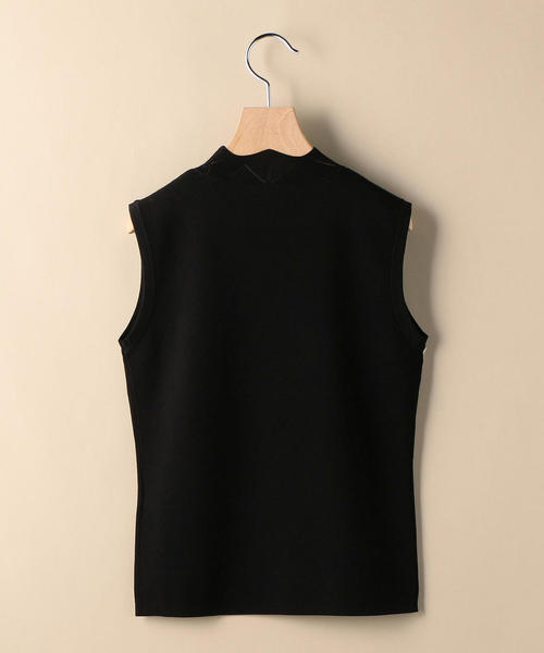 BEAUTY&YOUTH UNITED ARROWS（ビューティーアンドユースユナイテッドアローズ）の「BY スカラップカラーノースリーブニット o（ニット/セーター・レディース・オフホワイト/ブラック/マスタード・FREE）」の4枚目の写真