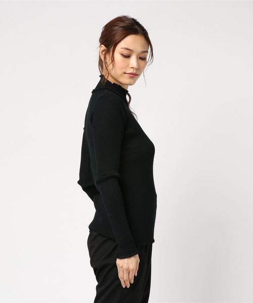 KOBE LETTUCE（コウベレタス）の「メロウデザインハイネックリブニットトップス＊レディース/セーター[C3550]神戸レタス（ニット/セーター・レディース・チャコールグレー/ブラック/レッド/アイボリー・FREE）」の5枚目の写真