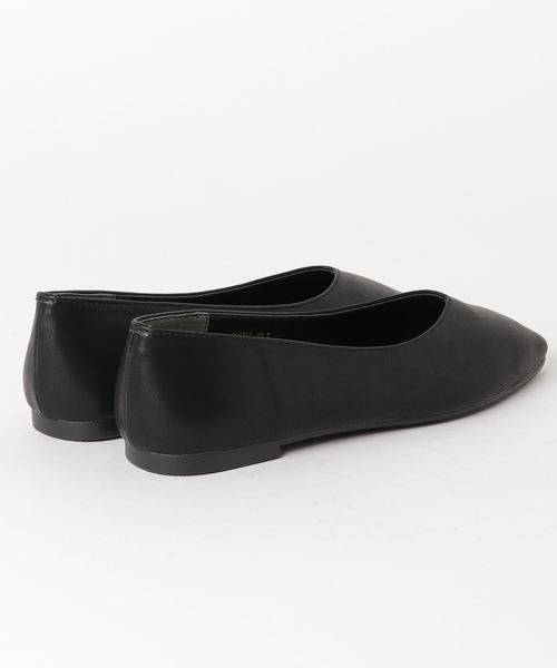 HIPS(ヒップス)の「Vカットスクエアフラットシューズ(パンプス・レディース・ブラック/ダークグレー・24cm/22.5cm/23cm/23.5cm)」の4枚目の写真