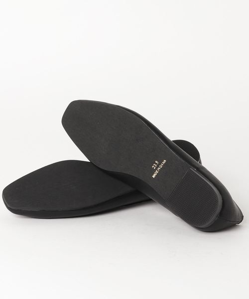 HIPS(ヒップス)の「Vカットスクエアフラットシューズ(パンプス・レディース・ブラック/ダークグレー・24cm/22.5cm/23cm/23.5cm)」の3枚目の写真