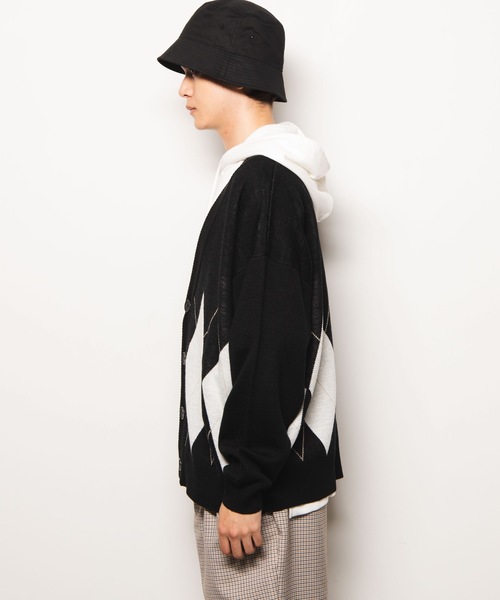 WEGO（ウィゴー）の「WEGO/アーガイルニットカーディガン（カーディガン/ボレロ・メンズ・ブラック/ブラウン/杢グレー・MEDIUM/LARGE）」の15枚目の写真