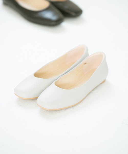 GLOBAL WORK（グローバルワーク）の「シナヤカフィットスクエア/860505（パンプス・レディース・ホワイト系その他/ブラック/ベージュ/パイソン・SMALL/MEDIUM/LARGE）」の16枚目の写真